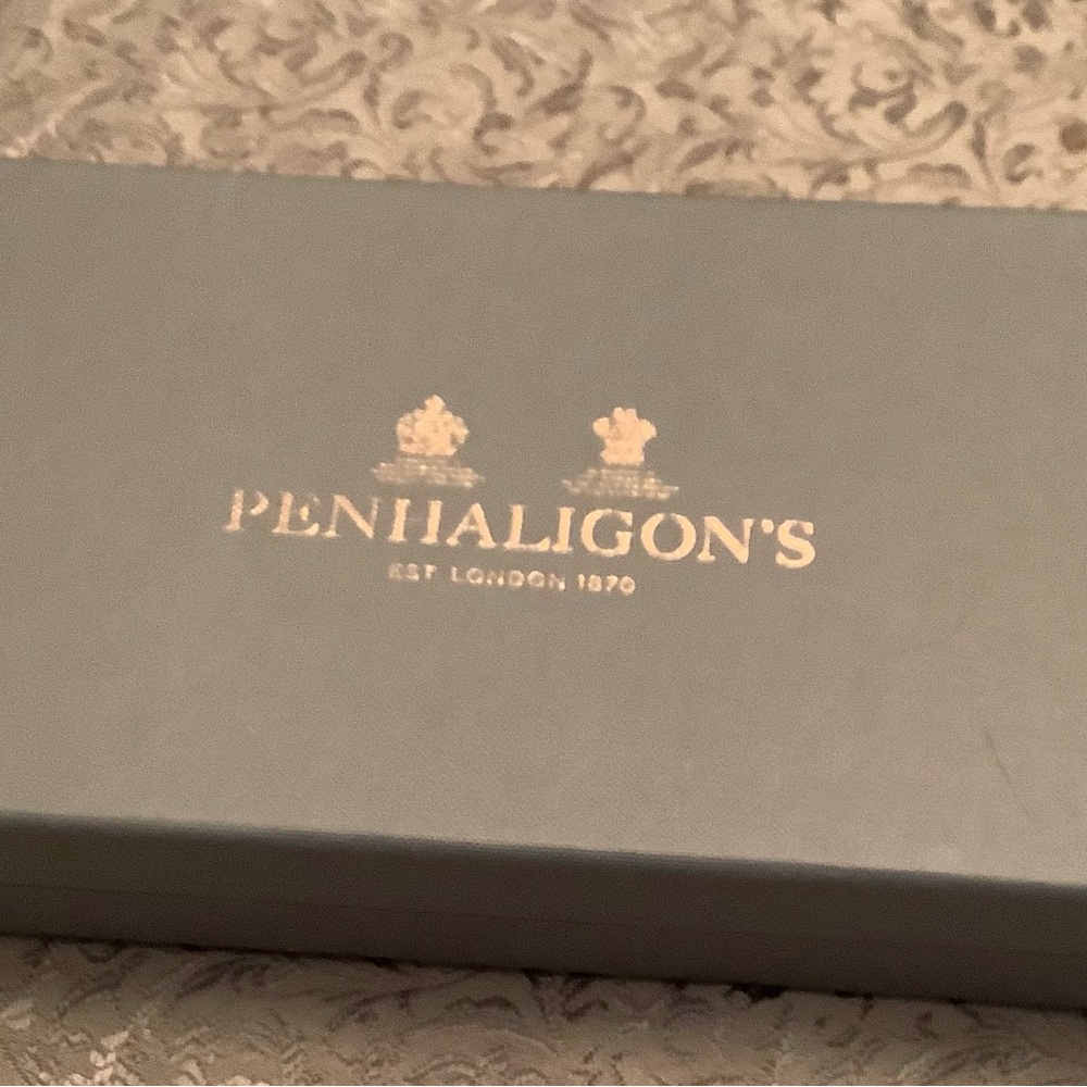 Penhaligon's Elegant Gray Gift Box